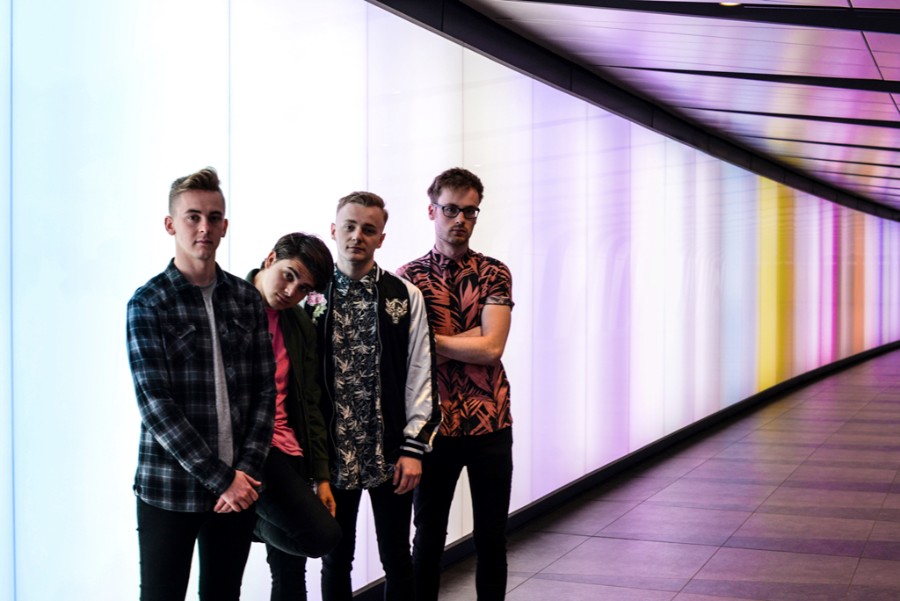 Silent Crowd Premieres New Song Candy Via Soundcloud Pm Studio