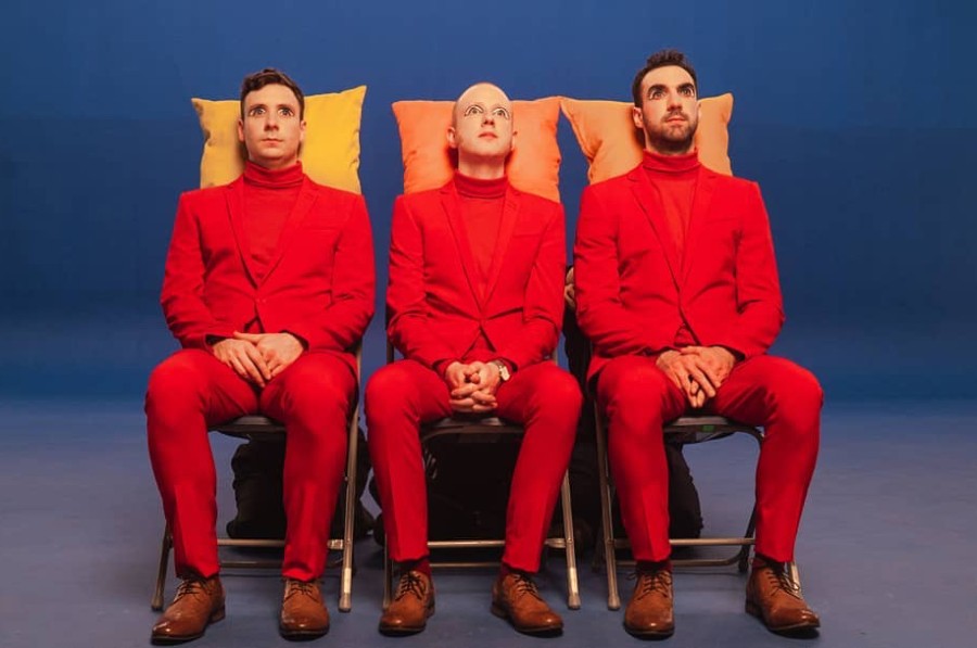 Two Door Cinema Club Premieres New Song Talk On Bbc Radio 1 Pm