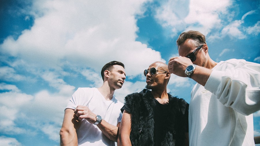 Vax Premieres New Song What Are We Waiting For Featuring Ellise Pm Studio World Wide Music News Vax Premieres New Song What Are We Waiting For Featuring Ellise Pm Studio World Wide Music News